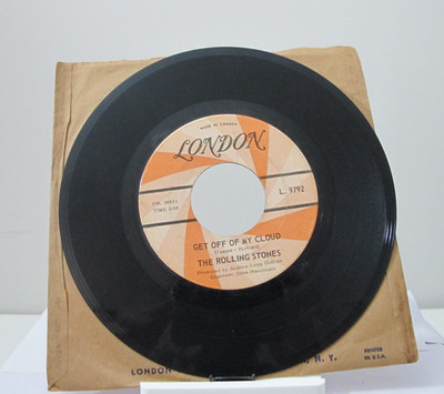 45 RECORD - THE ROLLING STONES - GET OFF MY CLOUD