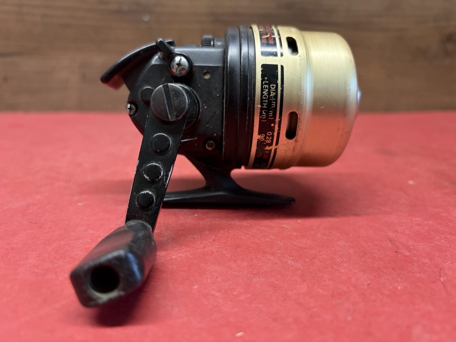 Vintage Daiwa GC100 Goldcast Hi-Speed Ball Bearing Spincast 