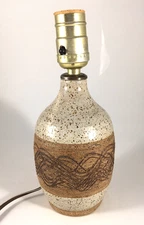 Studio Pottery 9" Table Lamp Signed Judy Boyce Speckled Sgraffito Center Band