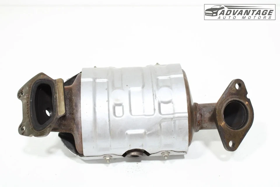 Tubo colector de escape Chrysler Pacifica 2017-2025 3,6 L V6 68235532AD fabricante original Foto 4 de 4