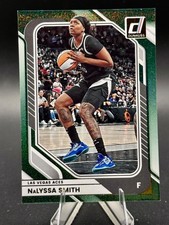 2026 Donruss WNBA #41 NaLyssa Smith Green Shimmer
