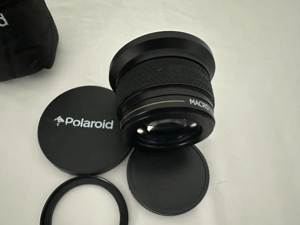 Polaroid Studio Series .42x Fisheye Lens with Soft Carry Pouch - Image 4 of 4