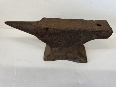 Vintage/Antique Used  Iron Anvil Uncleaned-23 Lbs 12-1/2 Long 7 High