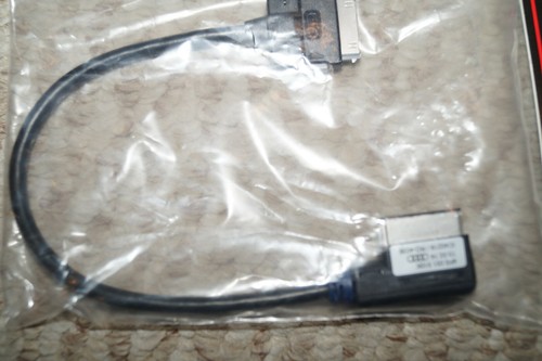 GENUINE AUDI ADAPTER FOR IPOD MUSIC INTERFACE 4F0 051 510K NEW - Foto 3 di 5