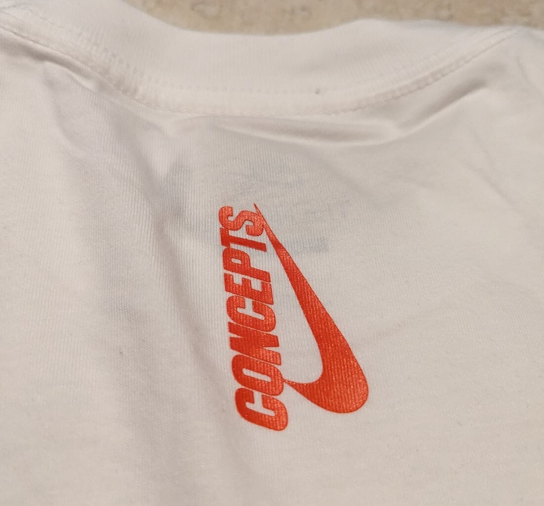 Mens Large Concepts Nike SB Skate Tee White DR0642 100 Orange