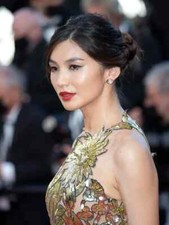 BEAUTIFUL GEMMA CHAN 8X10 Photo