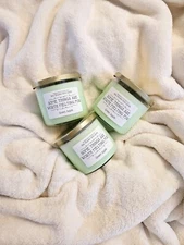 16oz. Wooden Wick Candle (Green Apple)