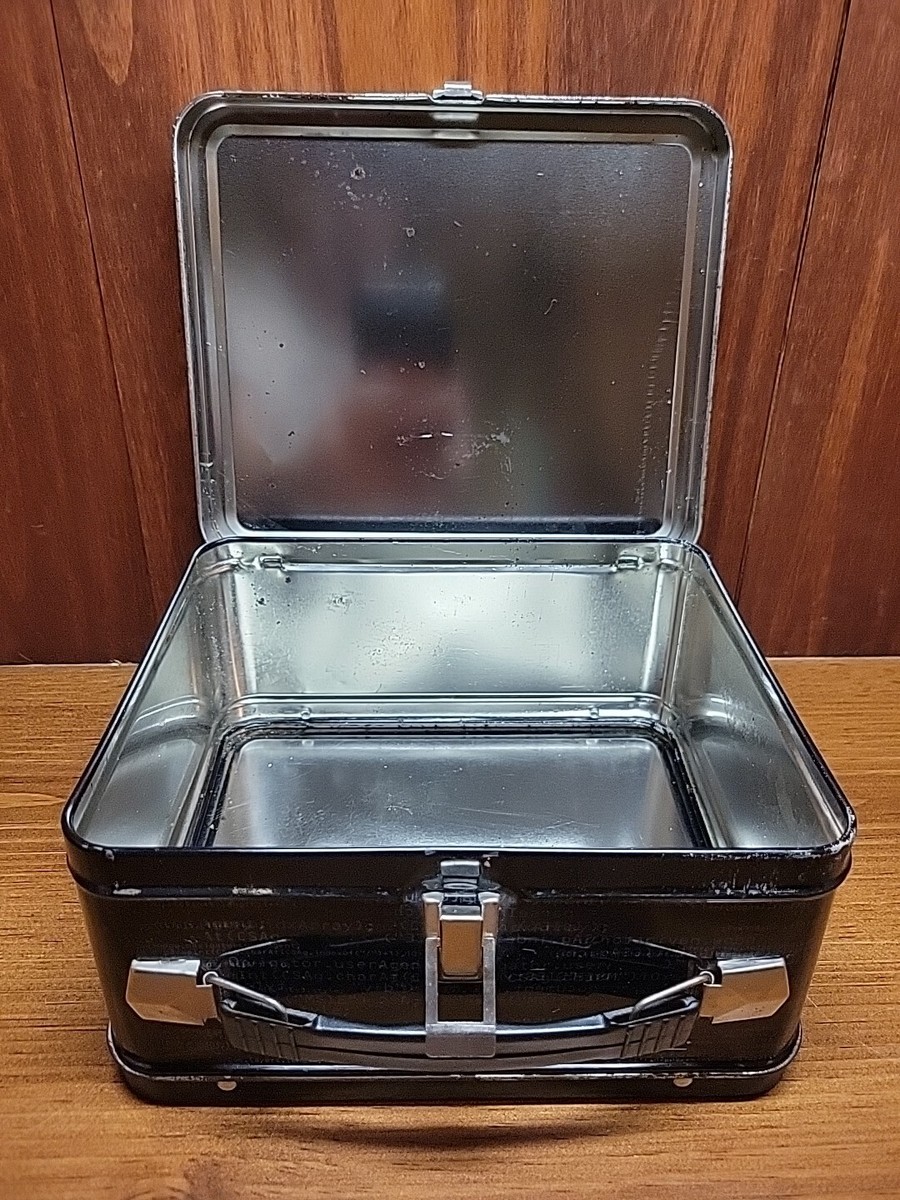 Serial Experiments Lain - Limited Metal Tin Lunch Box