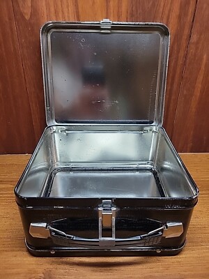 アニメ Lain imited l tin lunch box s-l400.jpg