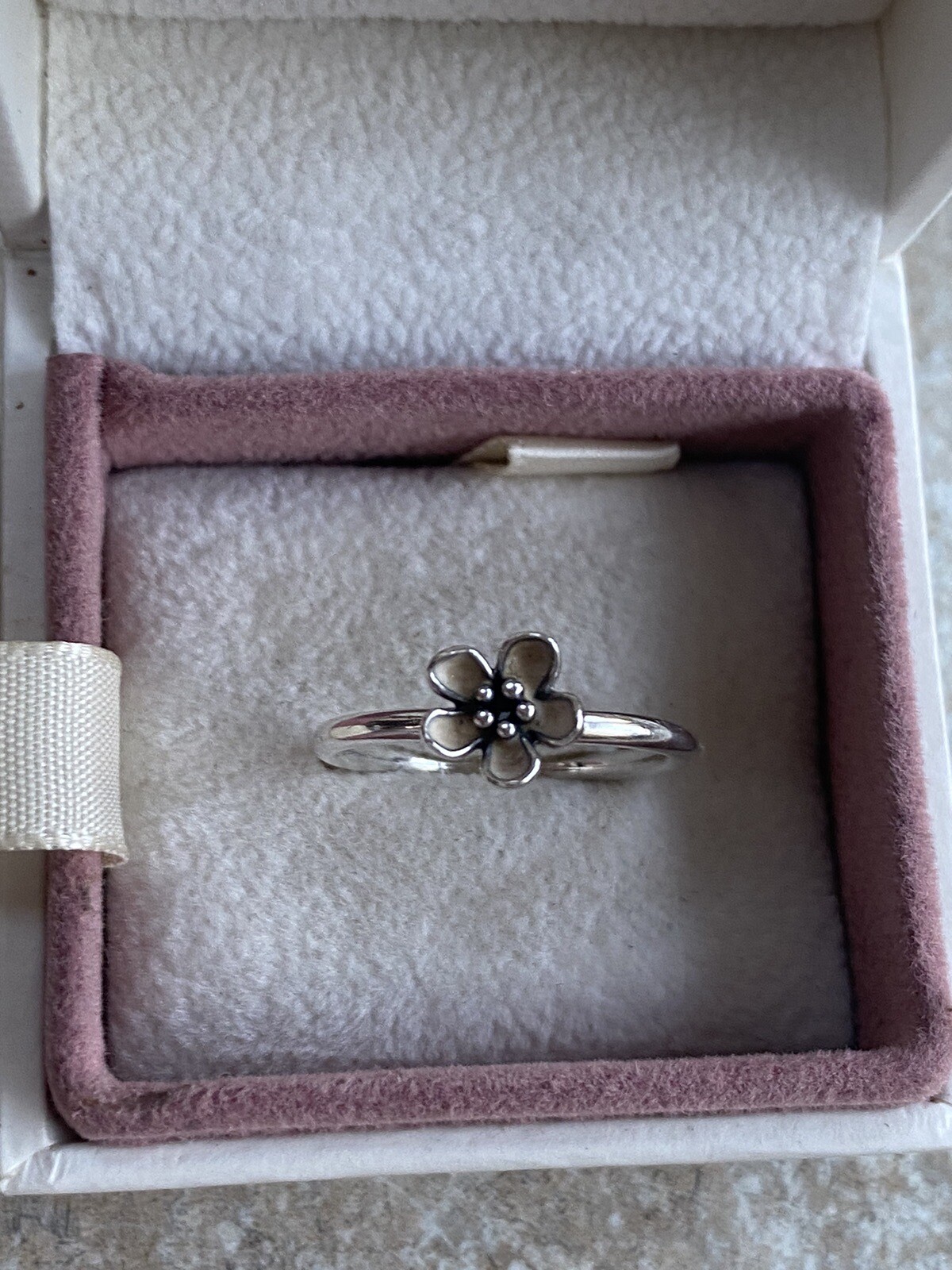 Genuine Pandora Silver  Daisy Patterned  Ring , S… - image 6