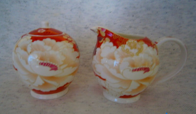 Maxwell & Williams Kimono Red Fine Bone China Sugar Bowl & Creamer New