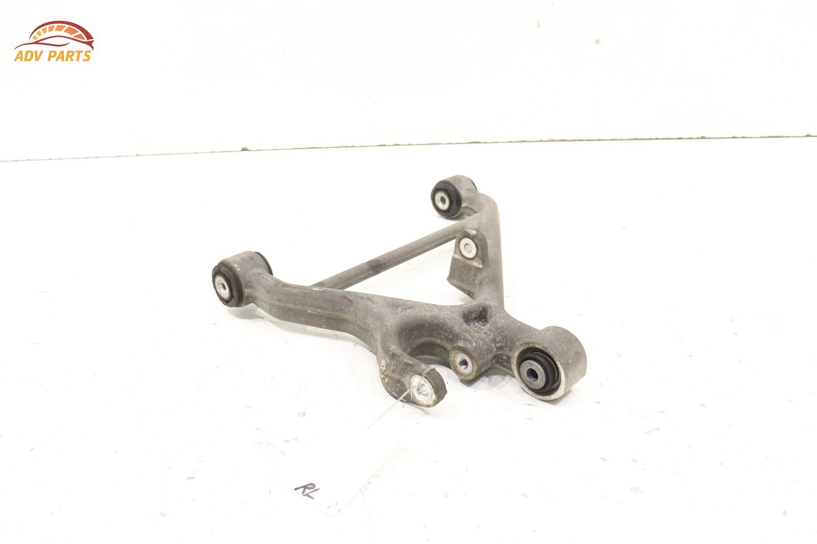2007 - 2017 ASTON MARTIN V8 VANTAGE REAR LEFT SIDE LOWER CONTROL ARM OEM