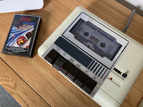 VIC 20 Audiogenic Kosmic Kamikaze Cassette - Working -👽👾Retro Gift Idea👾👽 - Afbeelding 11 van 12