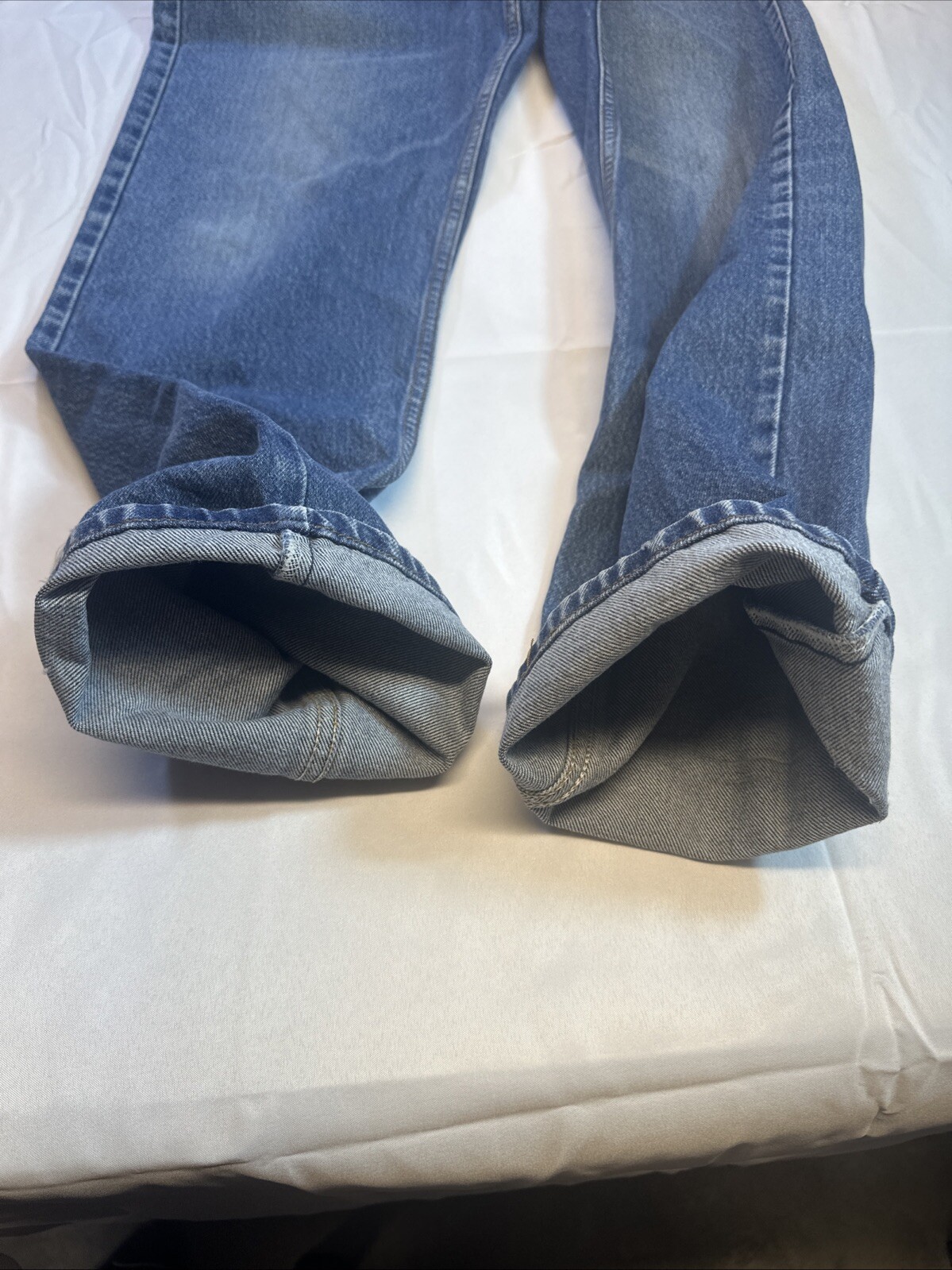 Vintage (2000) Levi's 505 Blue Denim Jeans Red Tab Faded Mens 36x34 Fits True