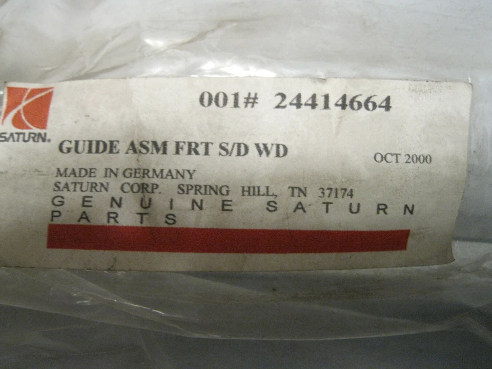 Genuine GM OEM 24414664 Front Side Door Window Rear Guide Foto 4 de 4