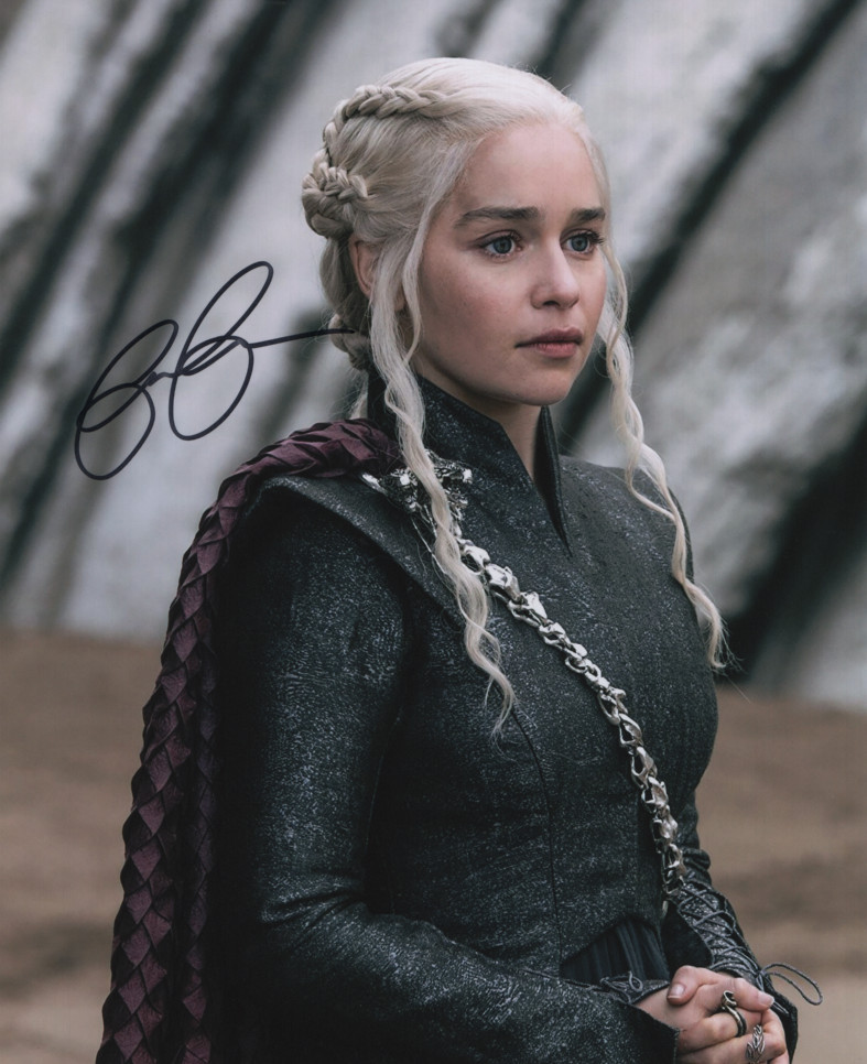A fantastic 10x8 Autographed Photo of Emilia Clarke & CoA