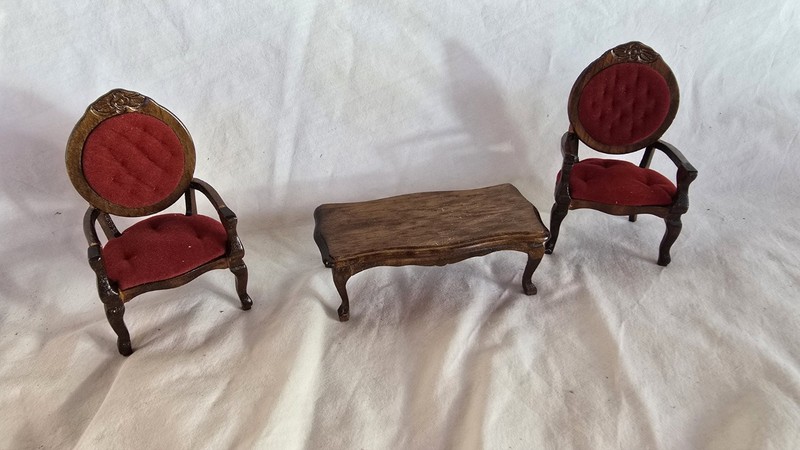 New Vintage Red Velvet French Victorian Style Dollhouse Chairs & Table Miniature