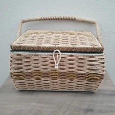 DRITZ SEWING Satin Lined Box Basket Woven Wicker Handled Vintage 10x7x6