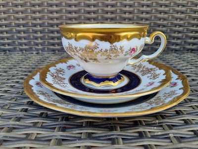Weimar Porzellan dreiteiliges Kaffeegedeck Kobalt Gold