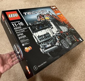 LEGO TECHNIC: Mercedes-Benz Arocs 3245 (42043) *Brand New* EXCELLENT Condition