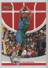 2005-06 Topps Finest Red Refractor /169 Dirk Nowitzki #28 HOF 3d3