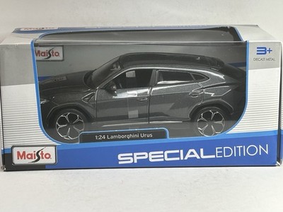 Maisto Lamborghini Urus Metallic Grey 1:24 Die Cast