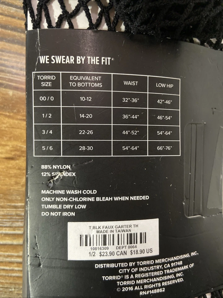 Nueva liga sintética hasta el muslo Torrid para mujer talla 1/2 red negra Foto 3 de 3