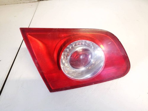 Volkswagen Passat 2006 Tail light inner, left side 3c9945093, Genu #2290590-08