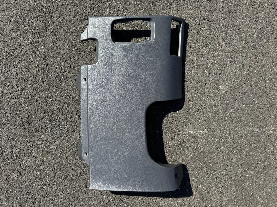 CUBIERTA DE COLUMNA DE DIRECCIÓN INFERIOR DEL CONDUCTOR Tablero Trim 05 06 Suzuki Aerio SX Foto 2 de 3