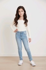 Lucky Brand Zoe Skinny Slim Fit Blue Denim Jeans Girls Size 14