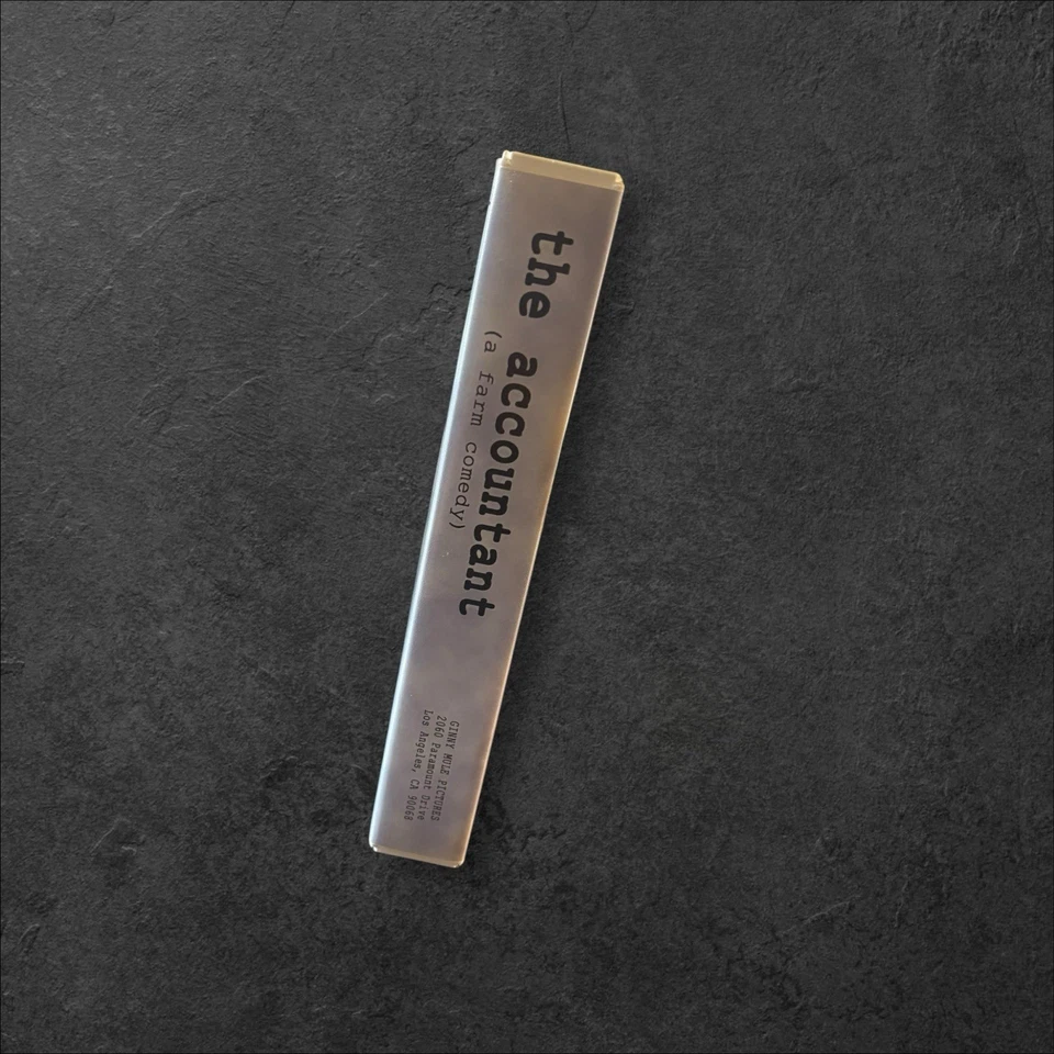 The Accountant - Walton Goggins - VHS Ginny Mule Pictures - Signed Foto 2 de 4