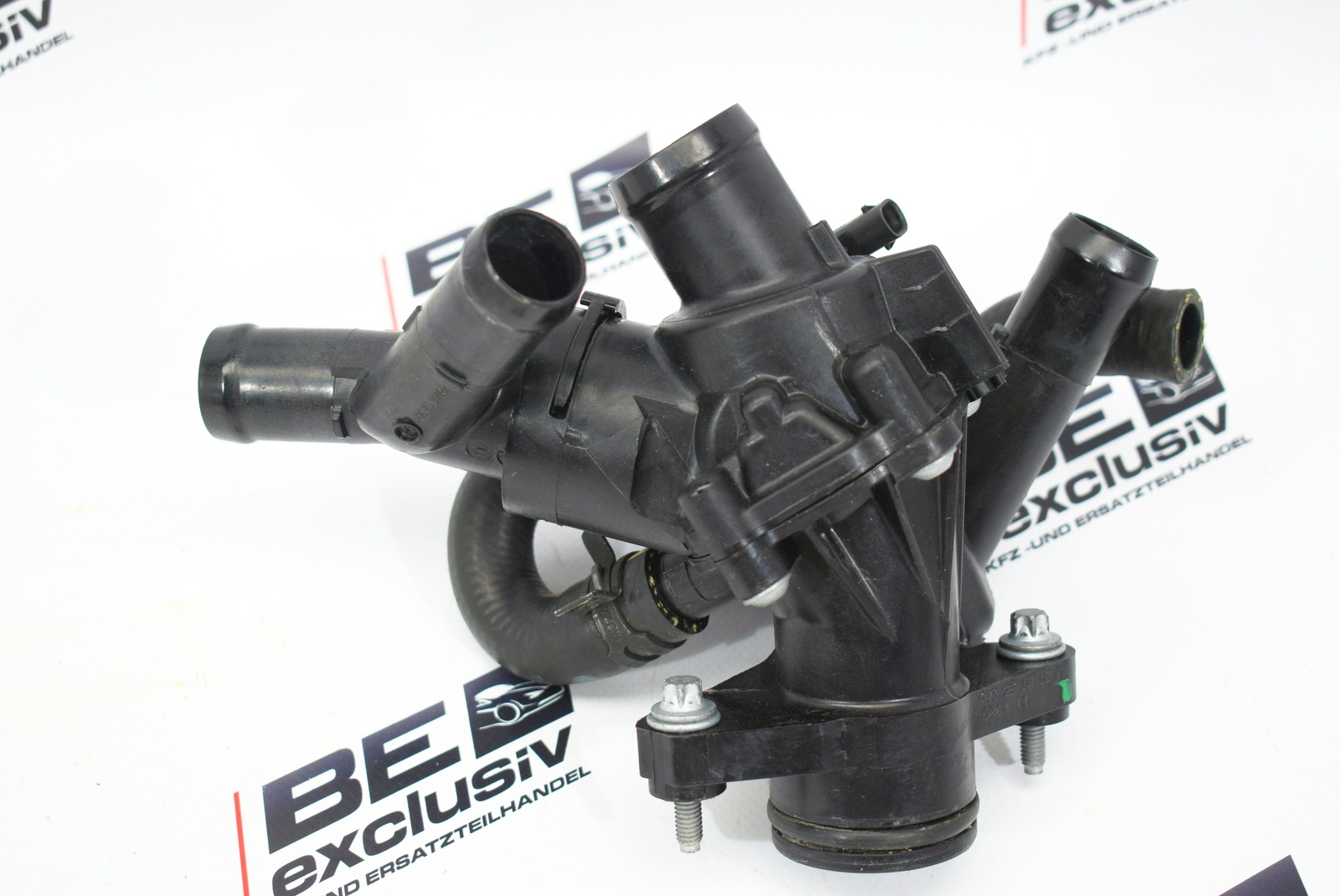 Mercedes Benz A180 W176 Thermostat Thermostatgehäuse Kühlmittel