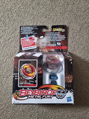 Toupie beyblade hasbro metal fury b-161 wing pegasus spark
