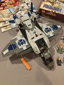 LEGO Marvel Super Heroes: Quinjet Aerial Battle (6869)