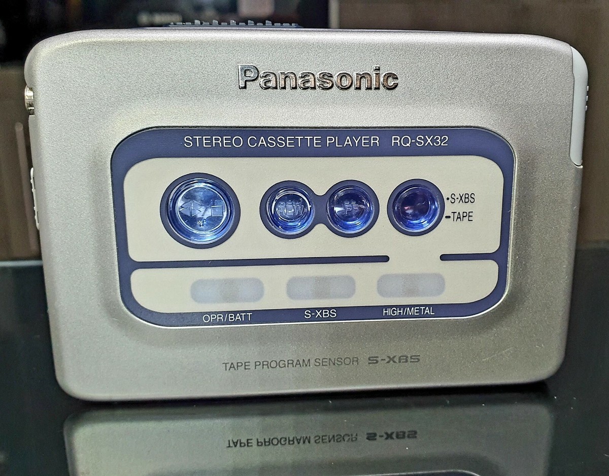 Vintage Panasonic RQ-SX32 Super slim Walkman Fully Working Boxed