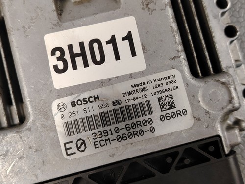 SUZUKI Vitara SX4 S-CROSS K14C ECM Engine Control MODULE 0261S11956 3391060R00 - Picture 2 of 11