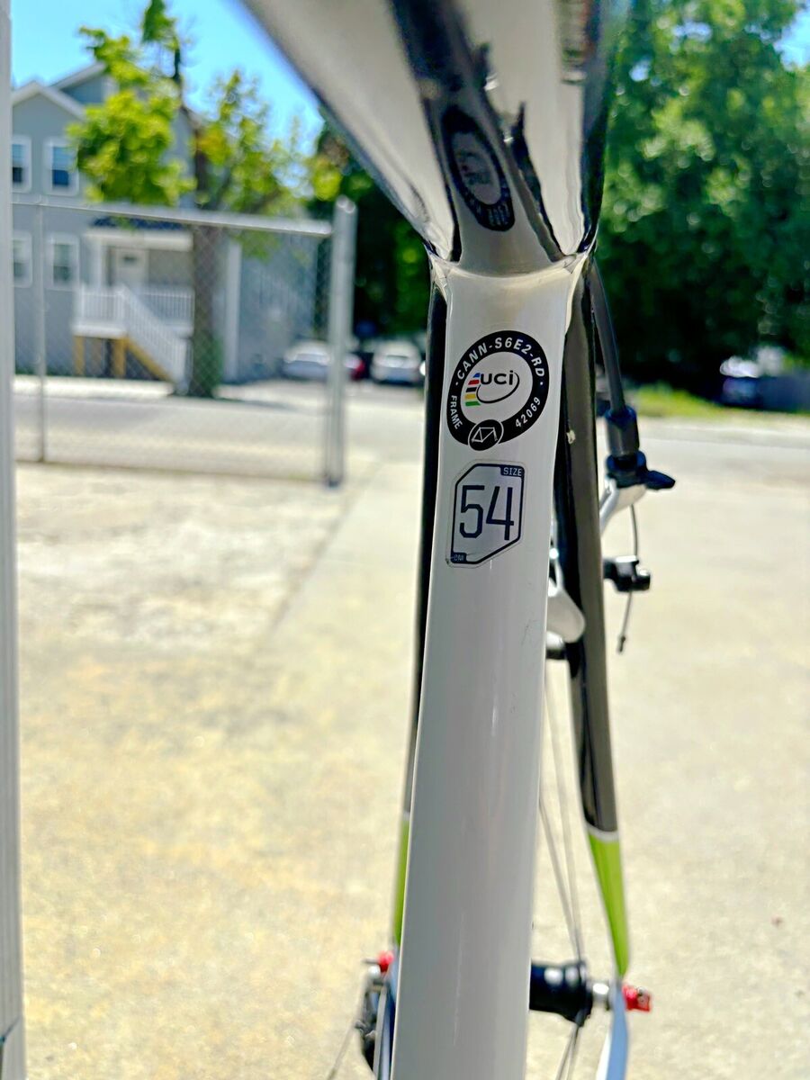 54 cm -2019 Cannondale SuperSix Evo Hi-Mod-14lbs -SRAM Red 54 cm -2019 Cannondale SuperSix Evo Hi-Mod-14lbs -SRAM Red