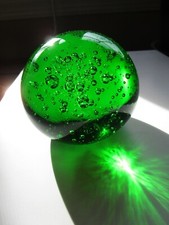 Vintage Art Glass Green Controlled Bubbles Decorative Beautiful Green Bubbles 4"