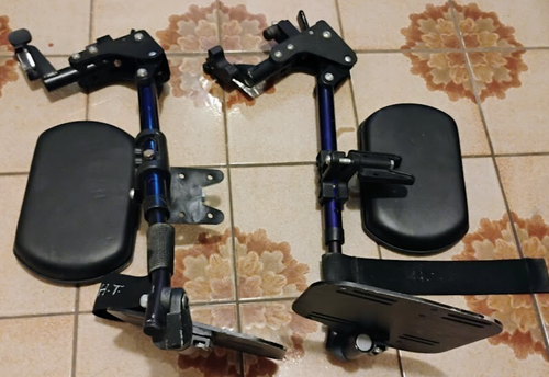 2 QUICKIE foot rests SLIDE OUT away PURPLE pedals WHEELCHAIR parts FOLD AWAY