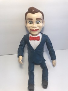 dummy dolls in toy story 4