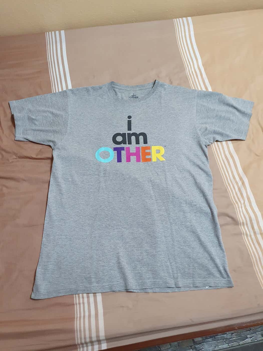 ALTRA T shirt streetwear I am other Pharrell Williams taglia L grigia