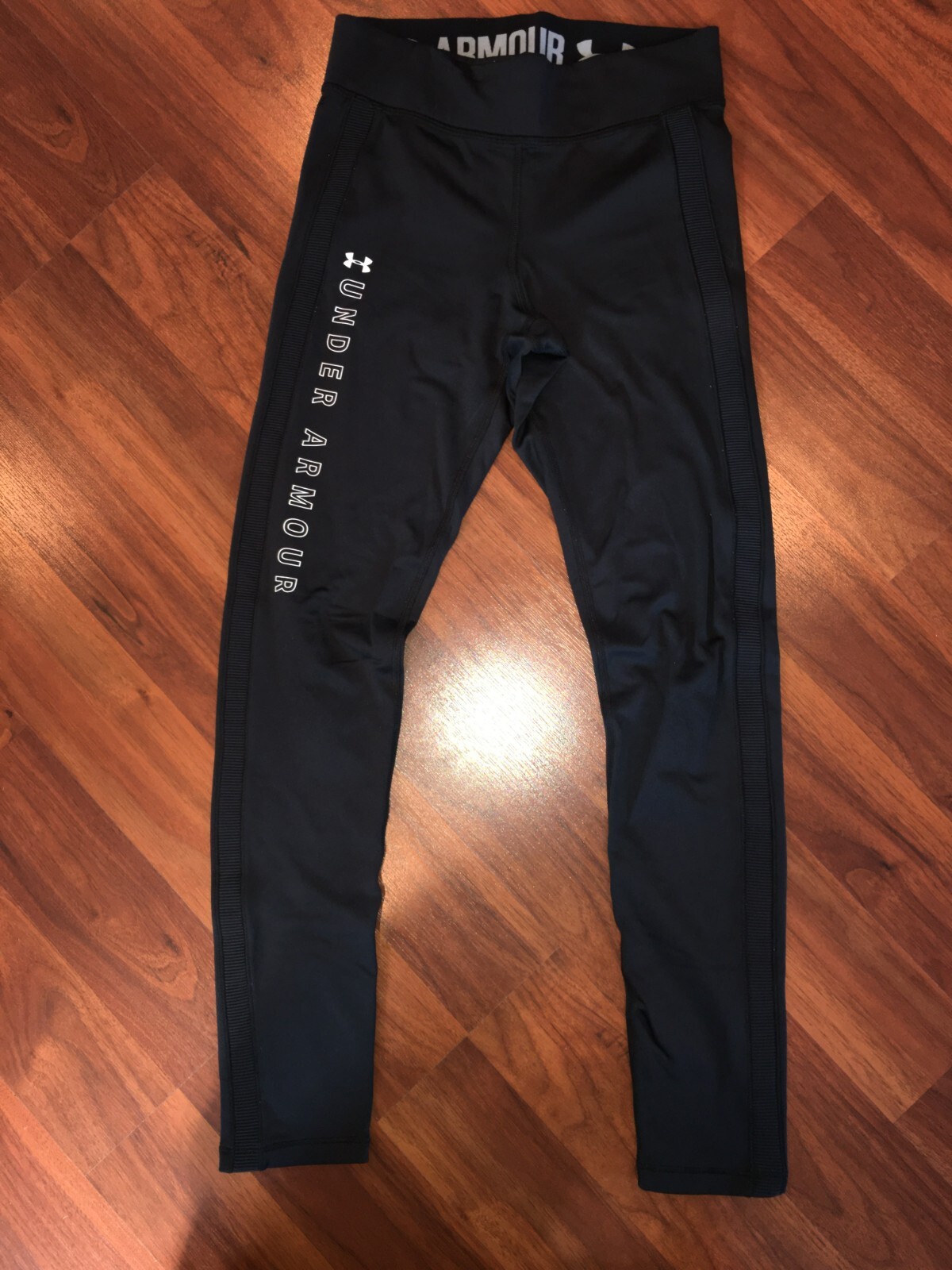 under armor no slip waistband