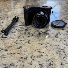 Kodak EasyShare Z990 Digital Camera 12X Optical Zoom Black Tripod