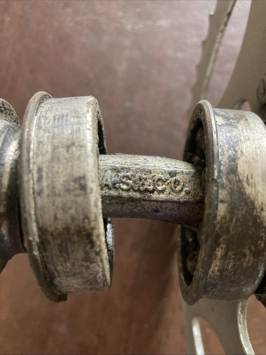 VINTAGE AS SCHWINN PHANTOM WHIZZER SPROCKET CRANK BOTTOM BRACKET