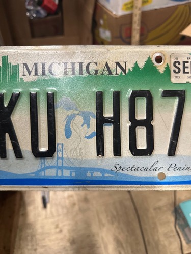2000s michigan license plate 7KU H87 Spectacular peninsula - Picture 4 of 17