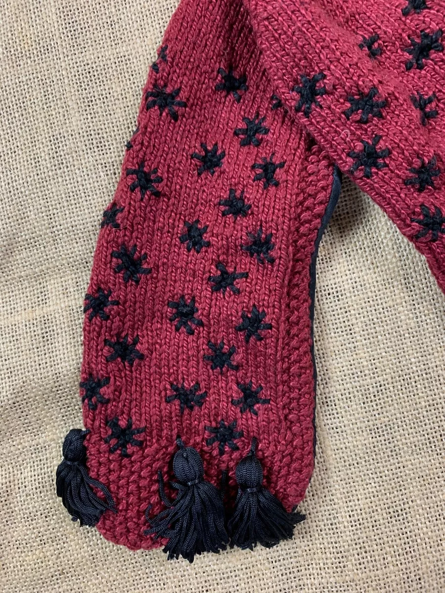 Cool Burgundy Steampunk British Knit Ascot w Tassel Scarf