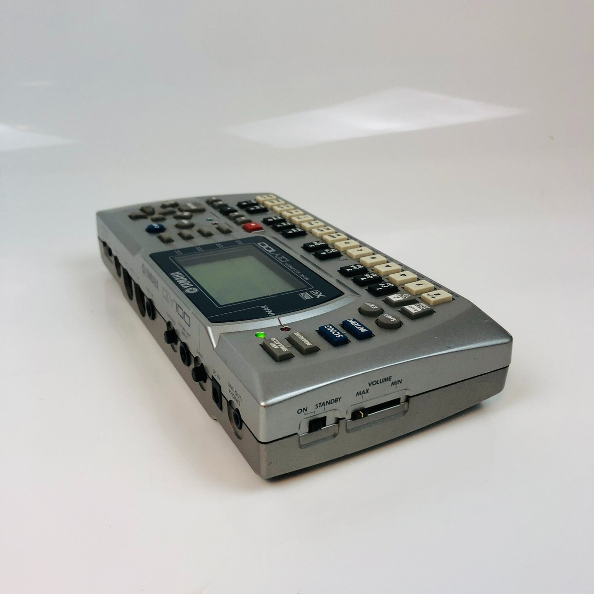 YAMAHA QY100 Music Sequencer Sampler Sound Module MIDI QY