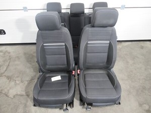 VW Tiguan 5N Facelift Fahrersitz & Beifahrersitz & Rücksitze Sitzheizung ISOFIX