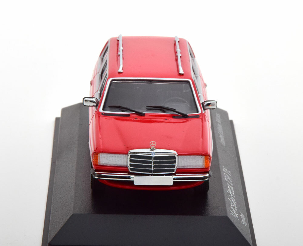 Mercedes-Benz 230 TE ミニカー Mercedes 230Te W123 1982 Signal Red Break Minichamps
