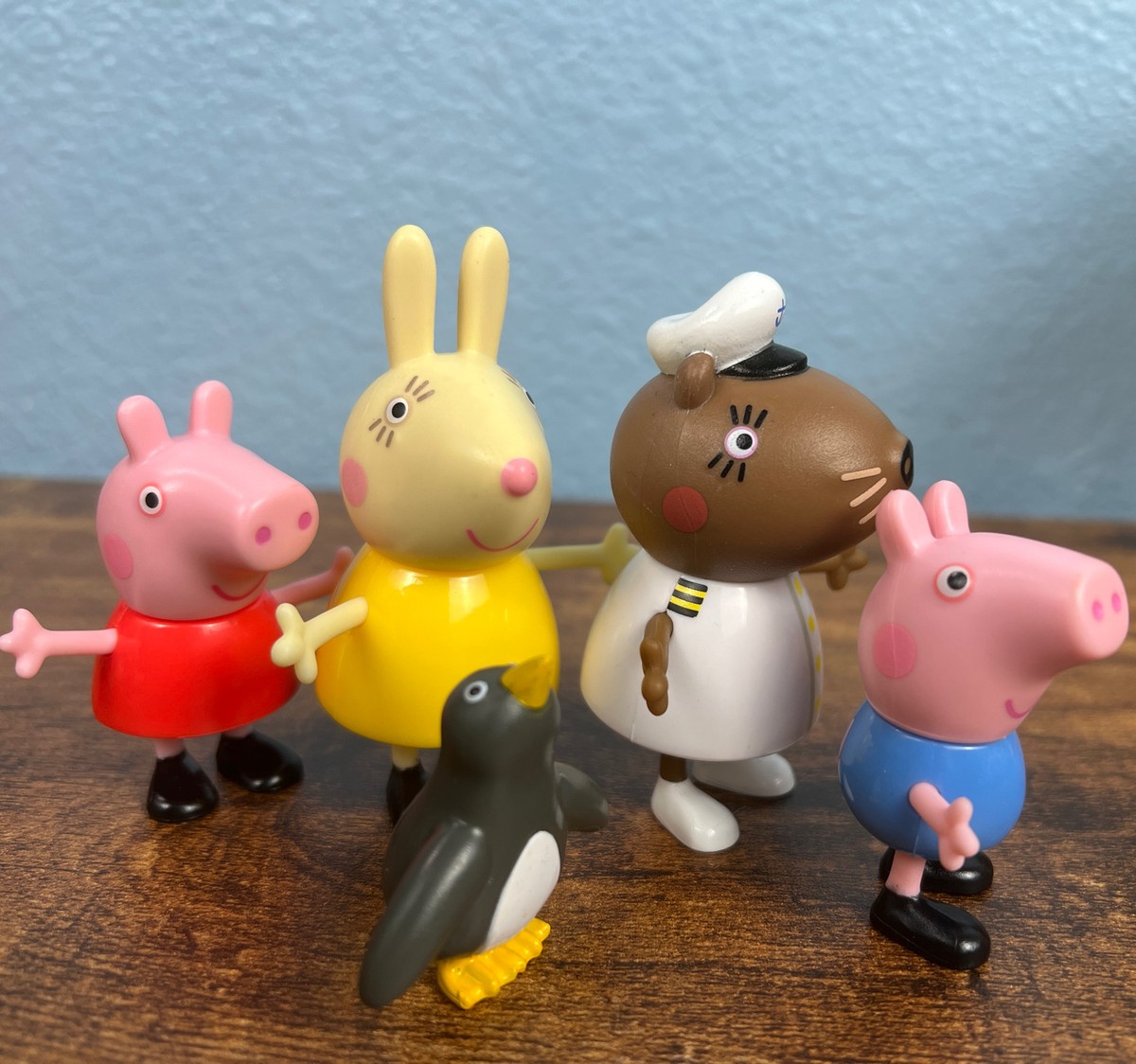 Brand New: Rare Captain Otter & Miss Rabbit & 1 Pet Penguin, Free